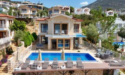 Four Bedroom Luxury Villa to Rent in Kalkan Centre (I)