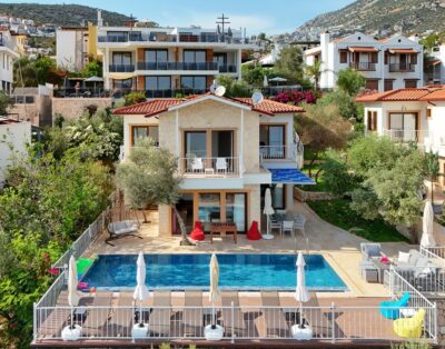 Four Bedroom Luxury Villa to Rent in Kalkan Centre (H)